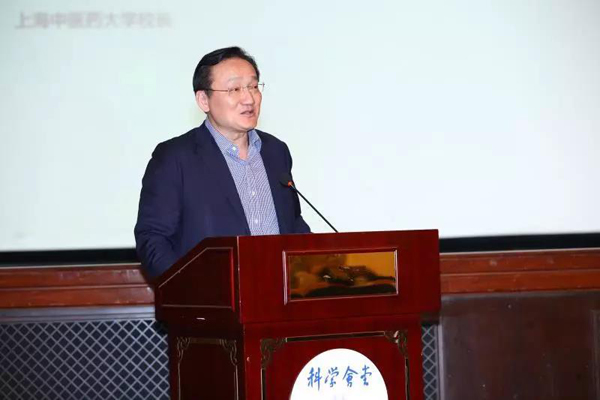 总会副会长、医务分会会长徐建光